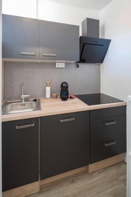 Apartment Im Herzen Von Braunschweig Mit Parkplatz Exterior foto